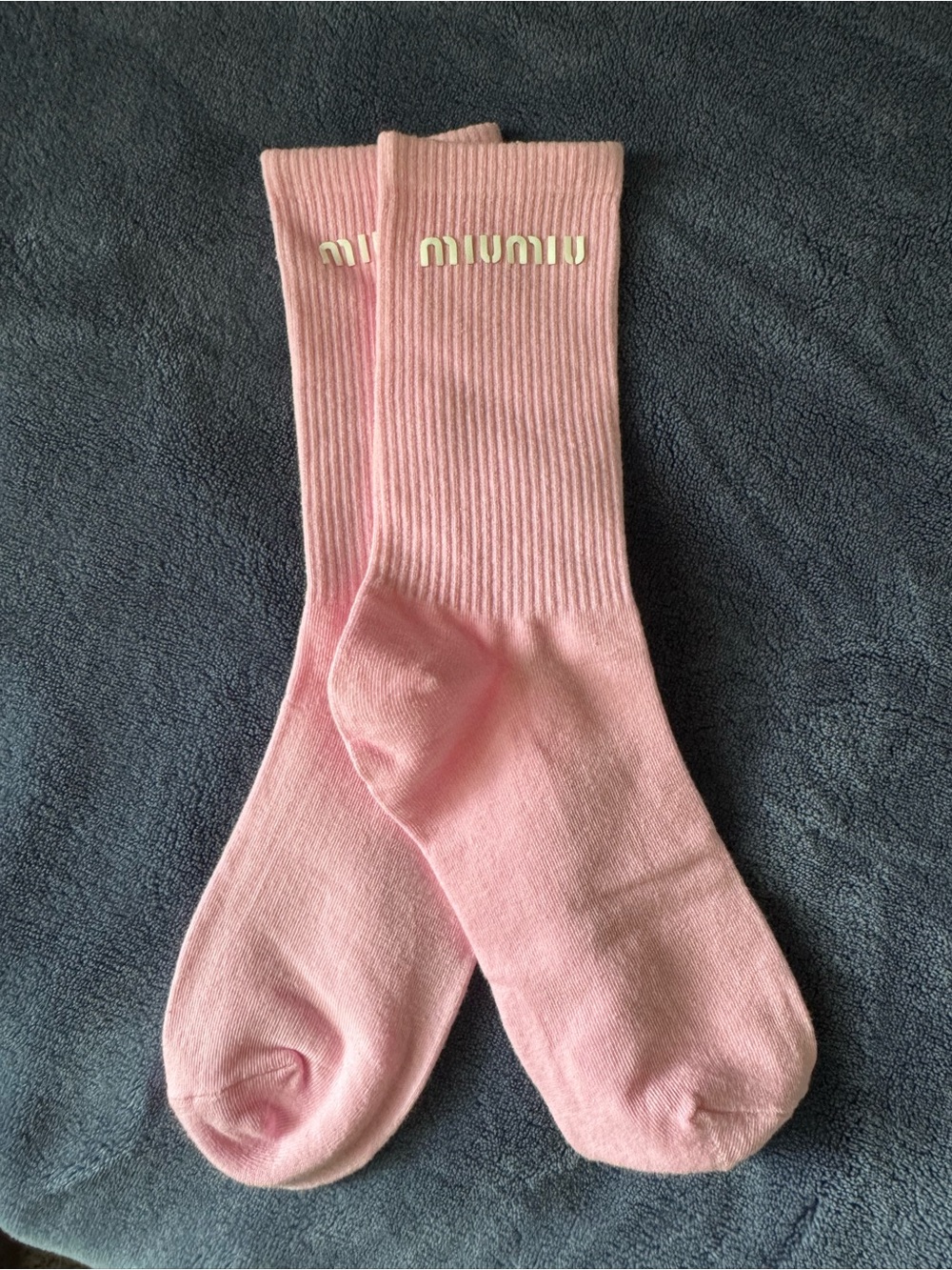 Trendy Pink Ribbed Crew Socks with Logo